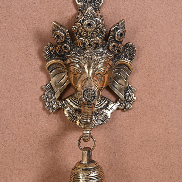 Peacock Anicent lamp